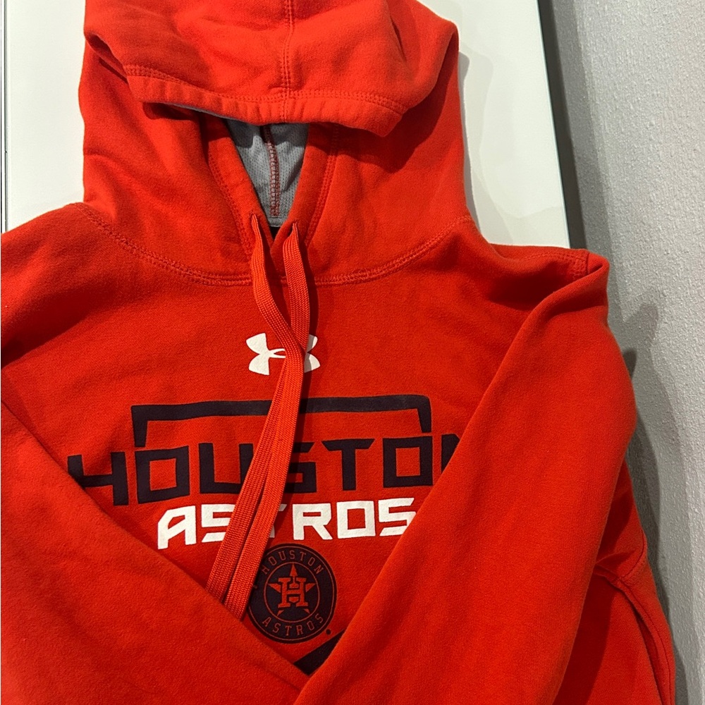 Houston Astros men’s hoodie size medium! Worn once, soft material